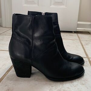 Black Frye boots